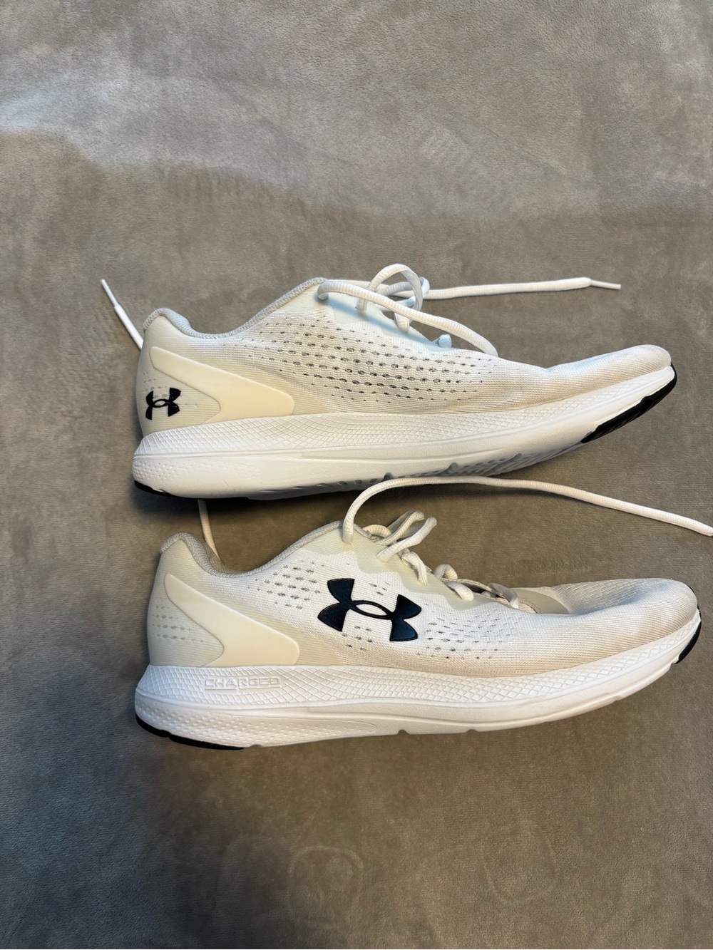 Under Armour Women’s Charged Impulse Running Shoes 10